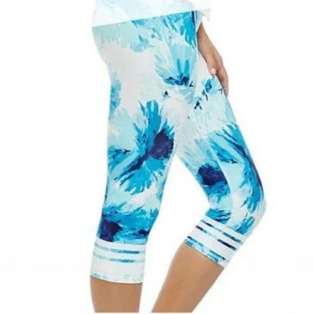 Fabletics Floral Capri - Picture 2 of 4